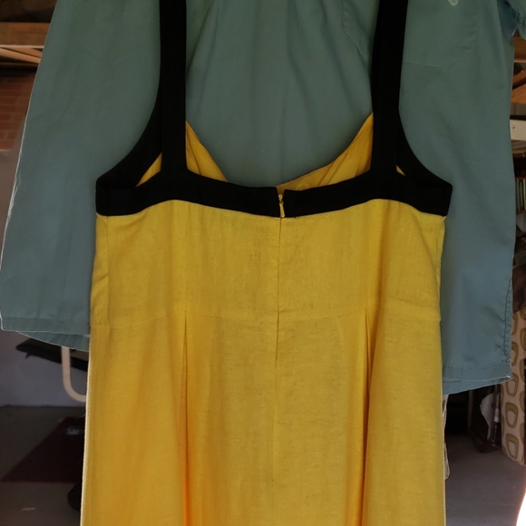 Yellow sundress - Picture 3 of 5